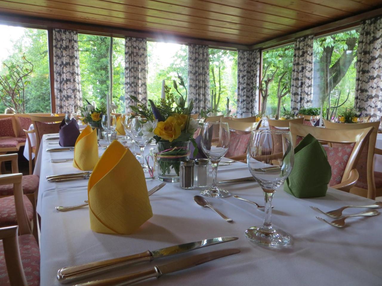 Hotel-Café Schauinsland Horn-Bad Meinberg Esterno foto
