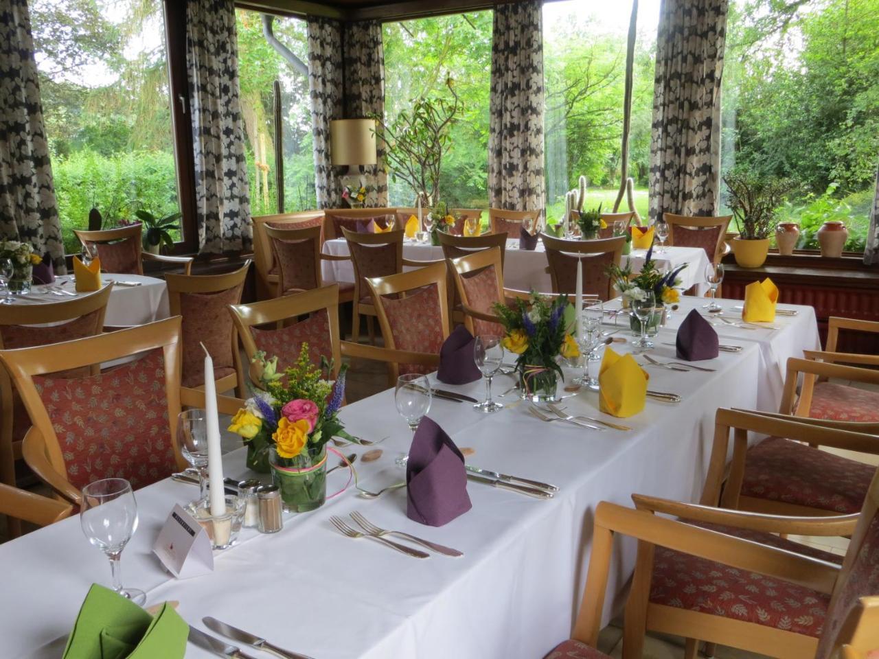 Hotel-Café Schauinsland Horn-Bad Meinberg Esterno foto